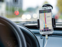 Asistence za 250 korun může na cestách ušetřit 90 tisíc. Češi ji přesto často podceňují 